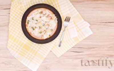 Брза крем салата со ориз и мајонез