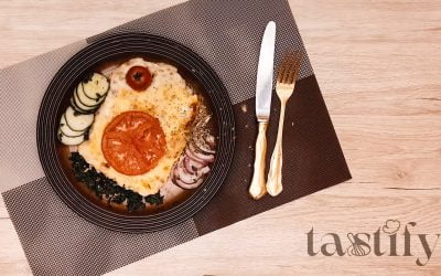 Брза мусака со пире од компири