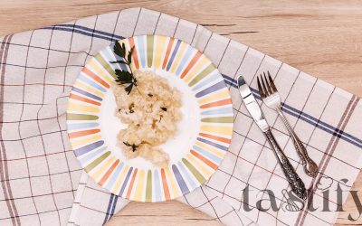 Посна салата од компири и праз