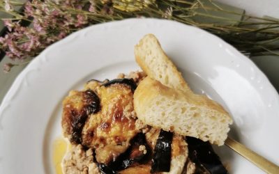 Мусака со модар патлиџан