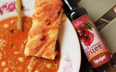 Доматна супа со киноа и наут